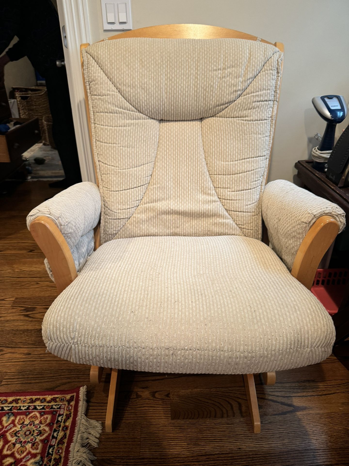 Dutailier Rocking Chair/Glider