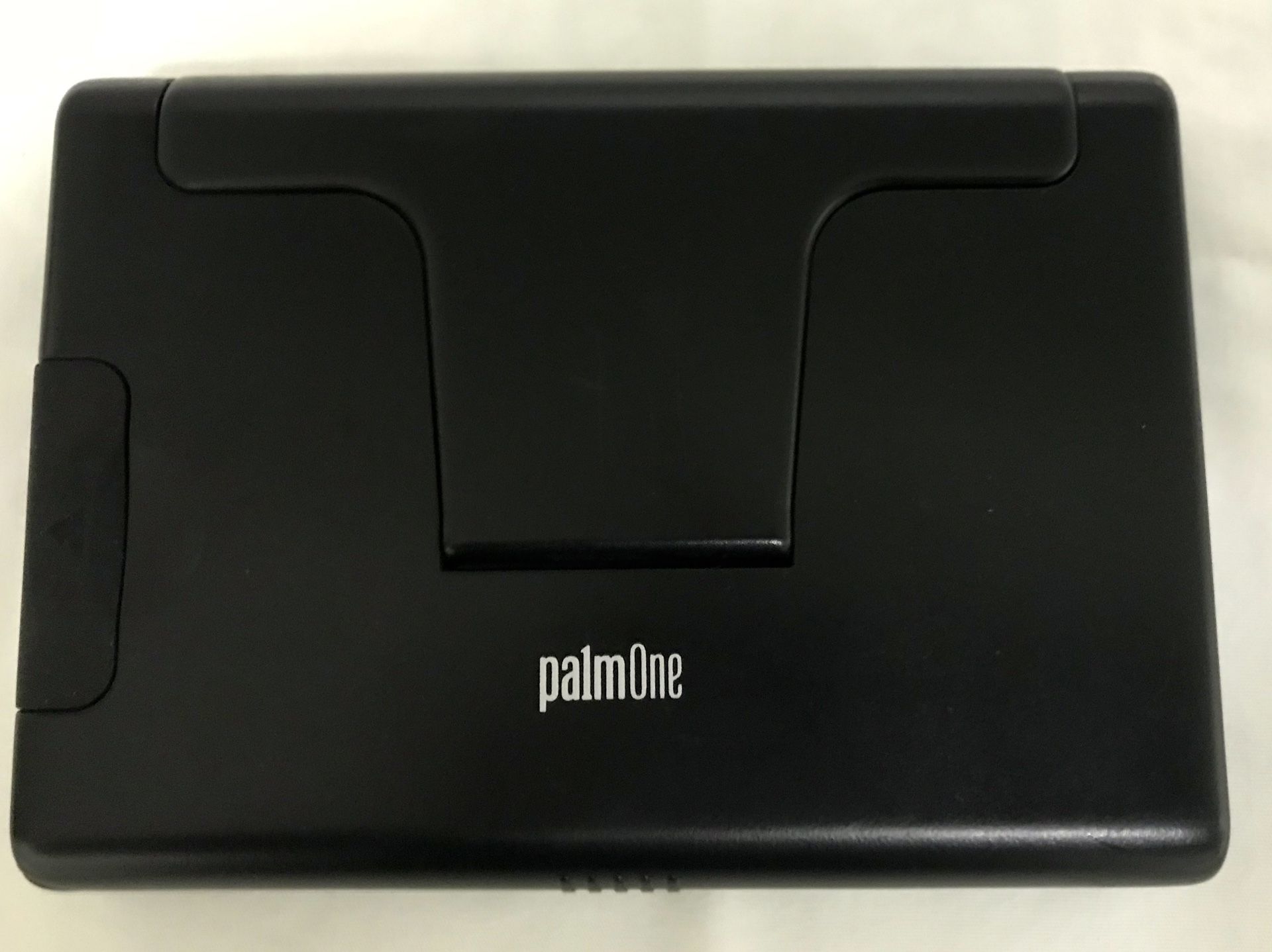 Palm Pilot Universal Wireless Keyboard By palmOne 