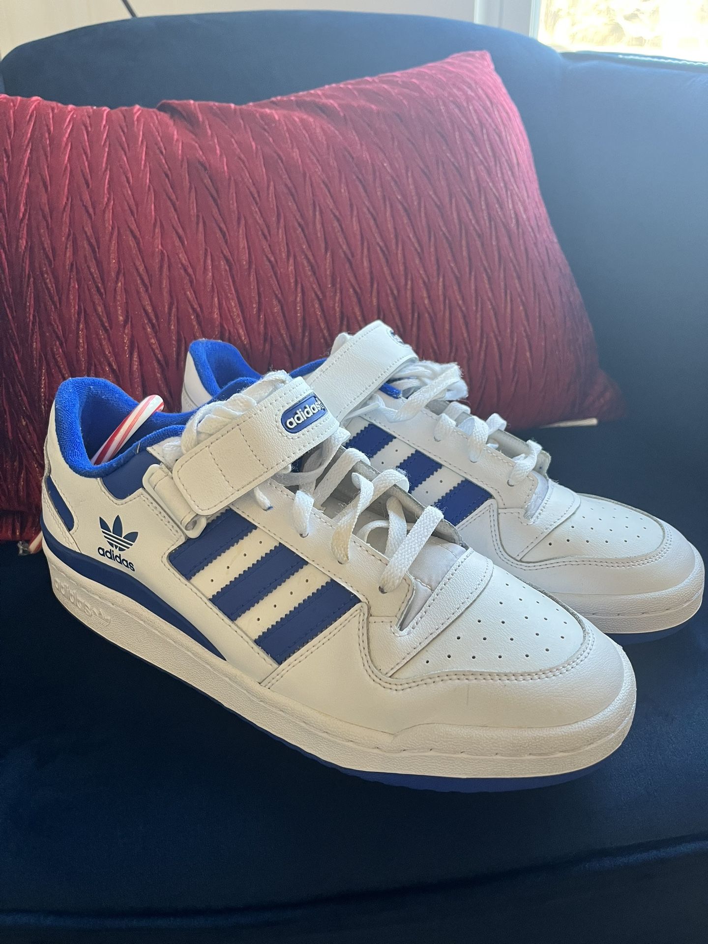Adidas Low Forum