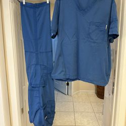 Koi Scrubs XL Men
