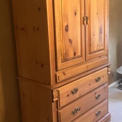Gorgeous Pine Armoire Hutch