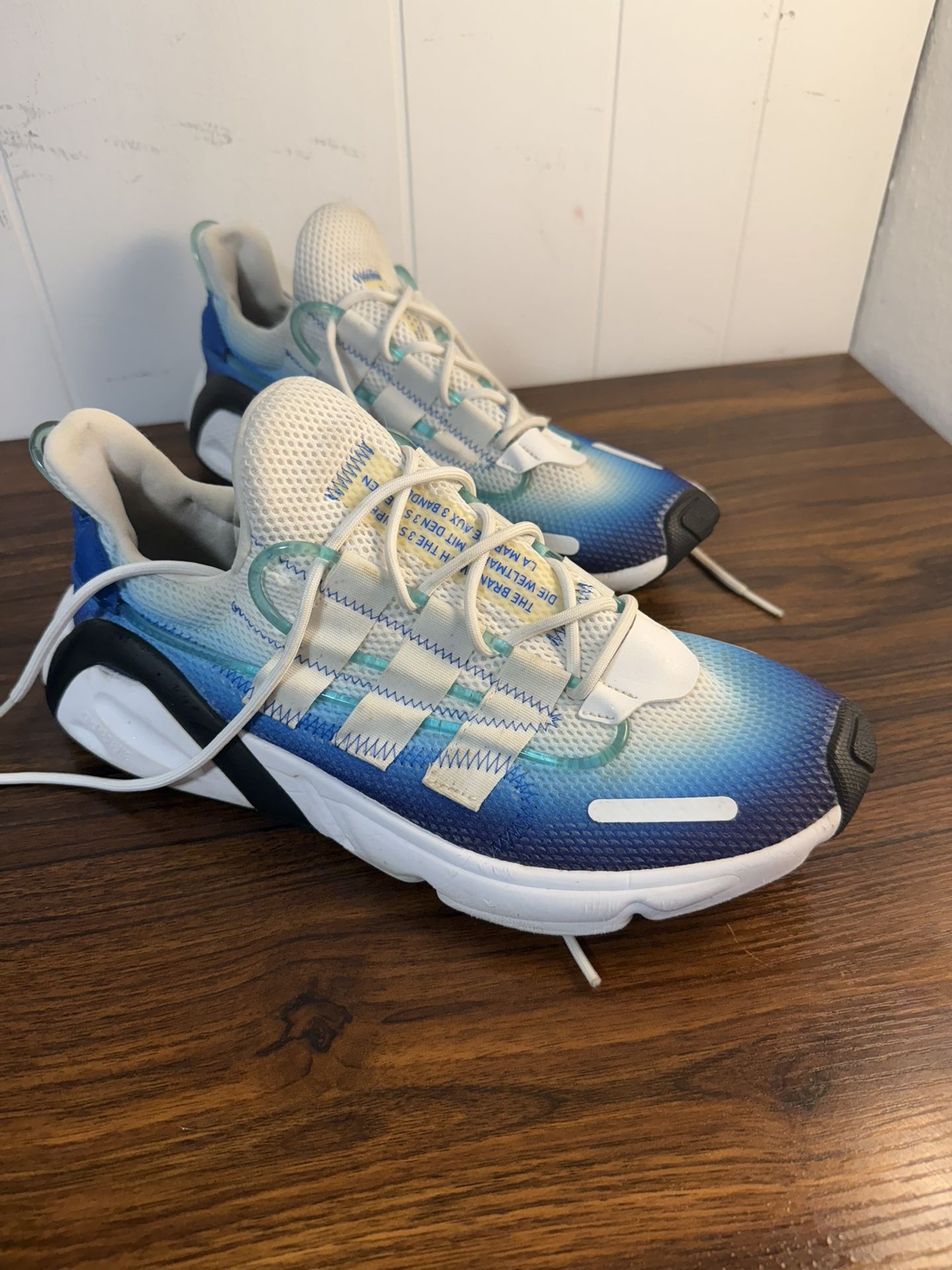 Men’s Adidas Size 10.5