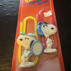 Vintage Peanuts Gang Snoopy Jumbo Clips (1958)