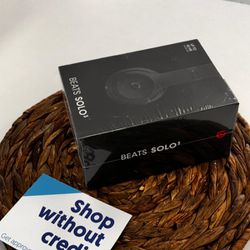 BEATS SOLO 3 WIRELESS ON EAR HEADPHONES NEW - Pay $1 Today To Take It Home And Pay The Rest Later! 