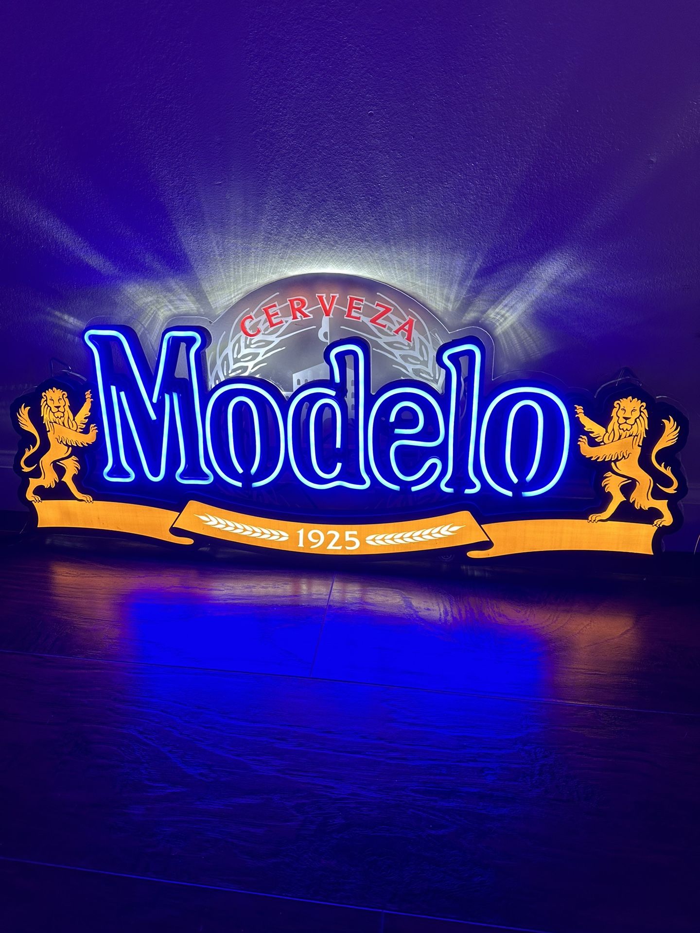 Modelo LED Light