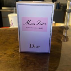Miss Dior Blooming Bouquet 