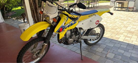Street legal drz400e