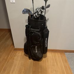 Louisville Golf club set with Golf bag