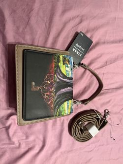 Loungefly Walle & Eve crossbody bag