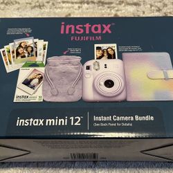 Fujifilm Instead Mini 12 Camera Bundle