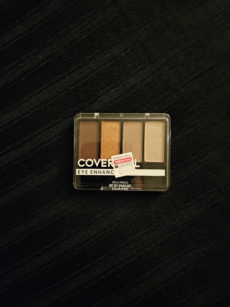 Covergirl Eye Enhancer Eyeshadow Pallet 202 Al Fresco