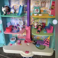 Gabby Doll House 
