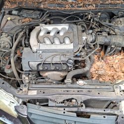 3.0 L V6 MOTOR AND TRANS