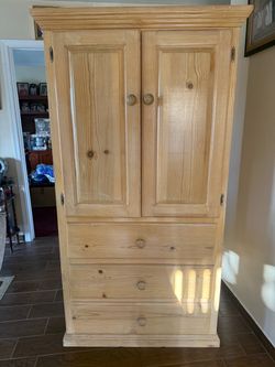 Pine wooden dresser