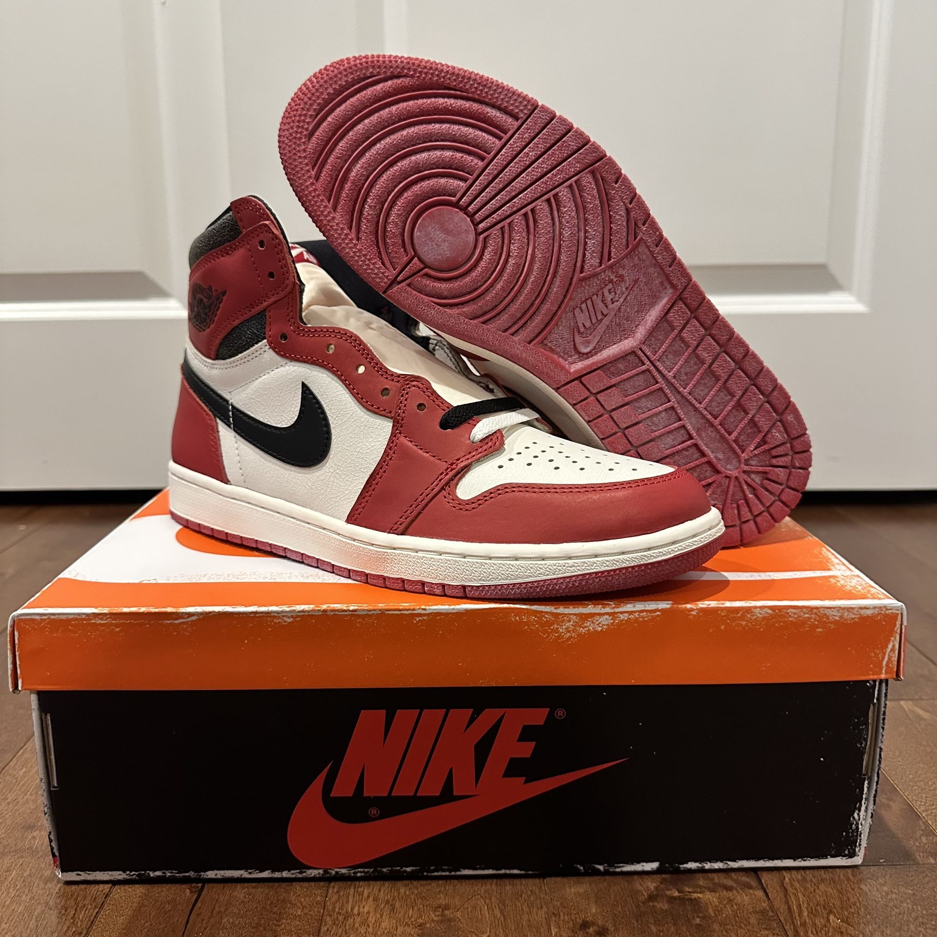 *NEW!* Nike Air Jordan 1 “Lost and Found” - Size 10M