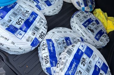 14/2 Romex electrical wire roll