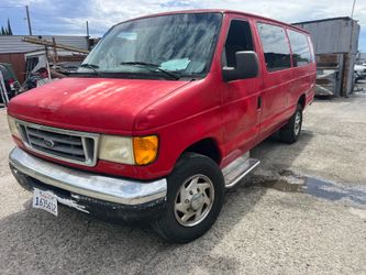 2004 Ford E-350