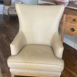 Beautiful Tan Leather Chair 