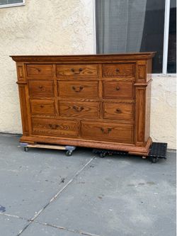 A beautiful mahogany dresser, imperfect condition