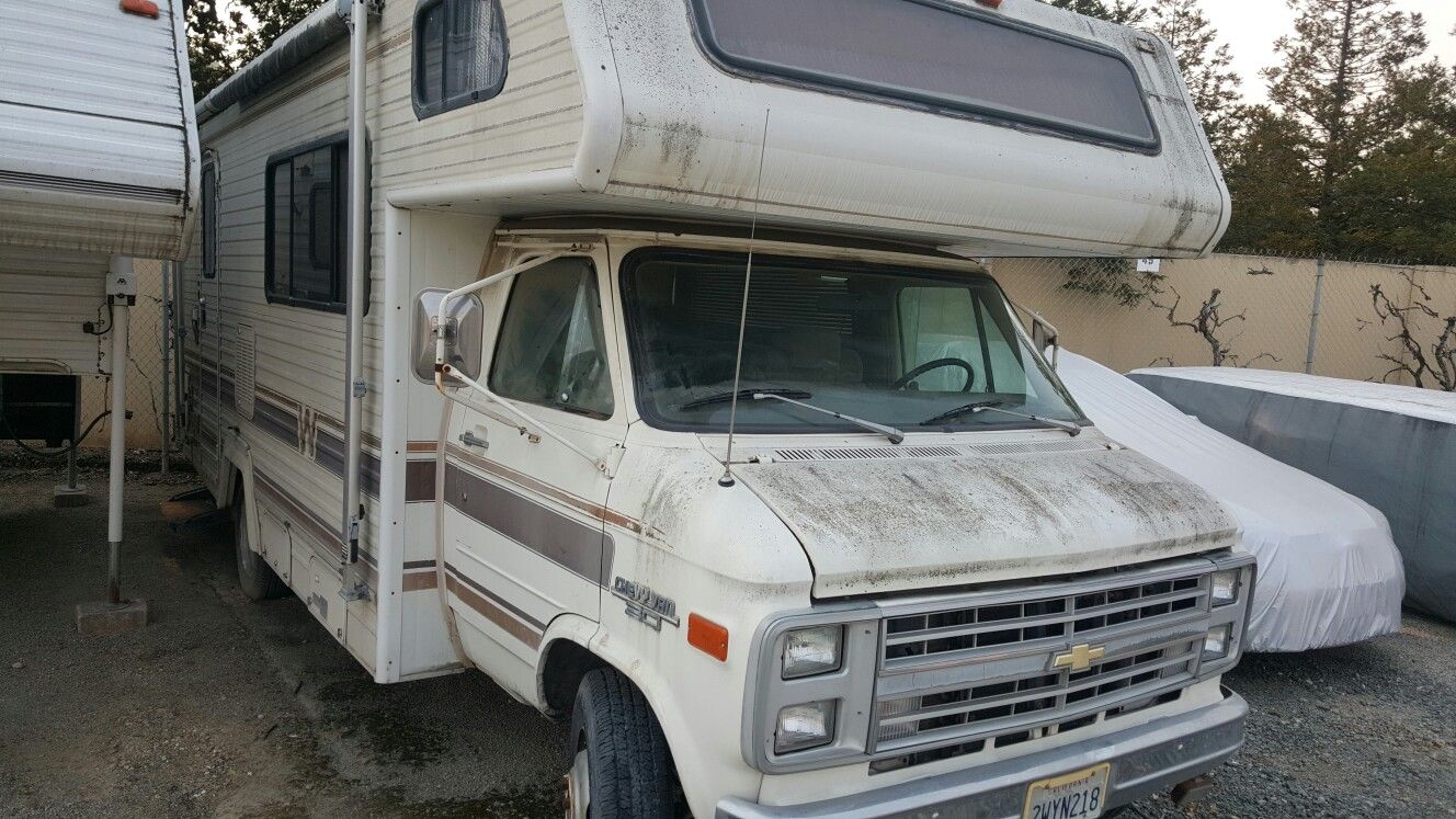 1985 chevy winnebago motorhome
