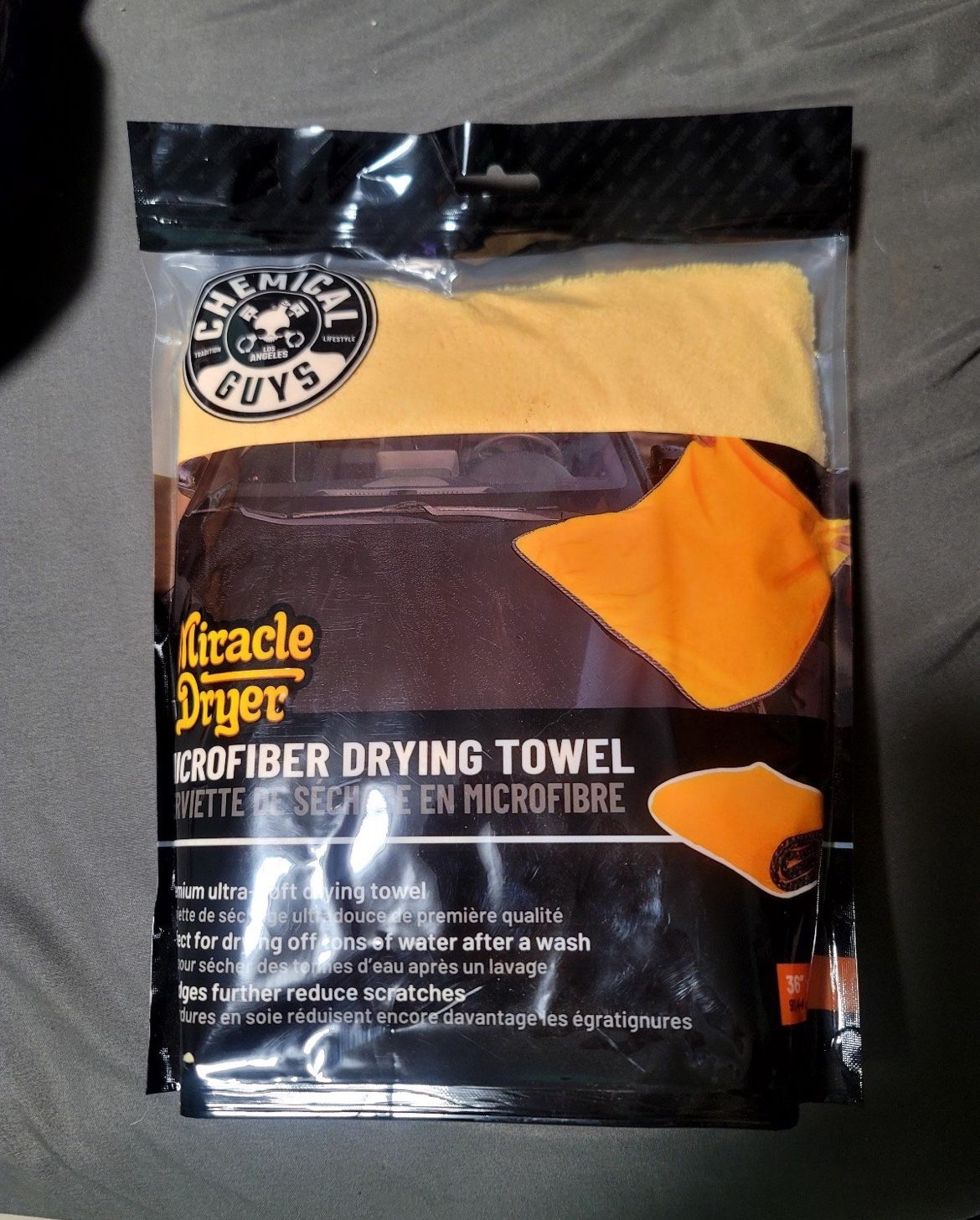 BlackChemical Guys MIC721 Miracle Dryer Microfiber Drying Towel,
