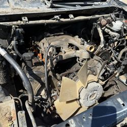 V10  6.8L  FORD - Core Engine