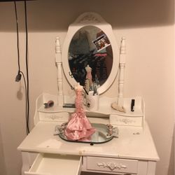 Girls Vanity White