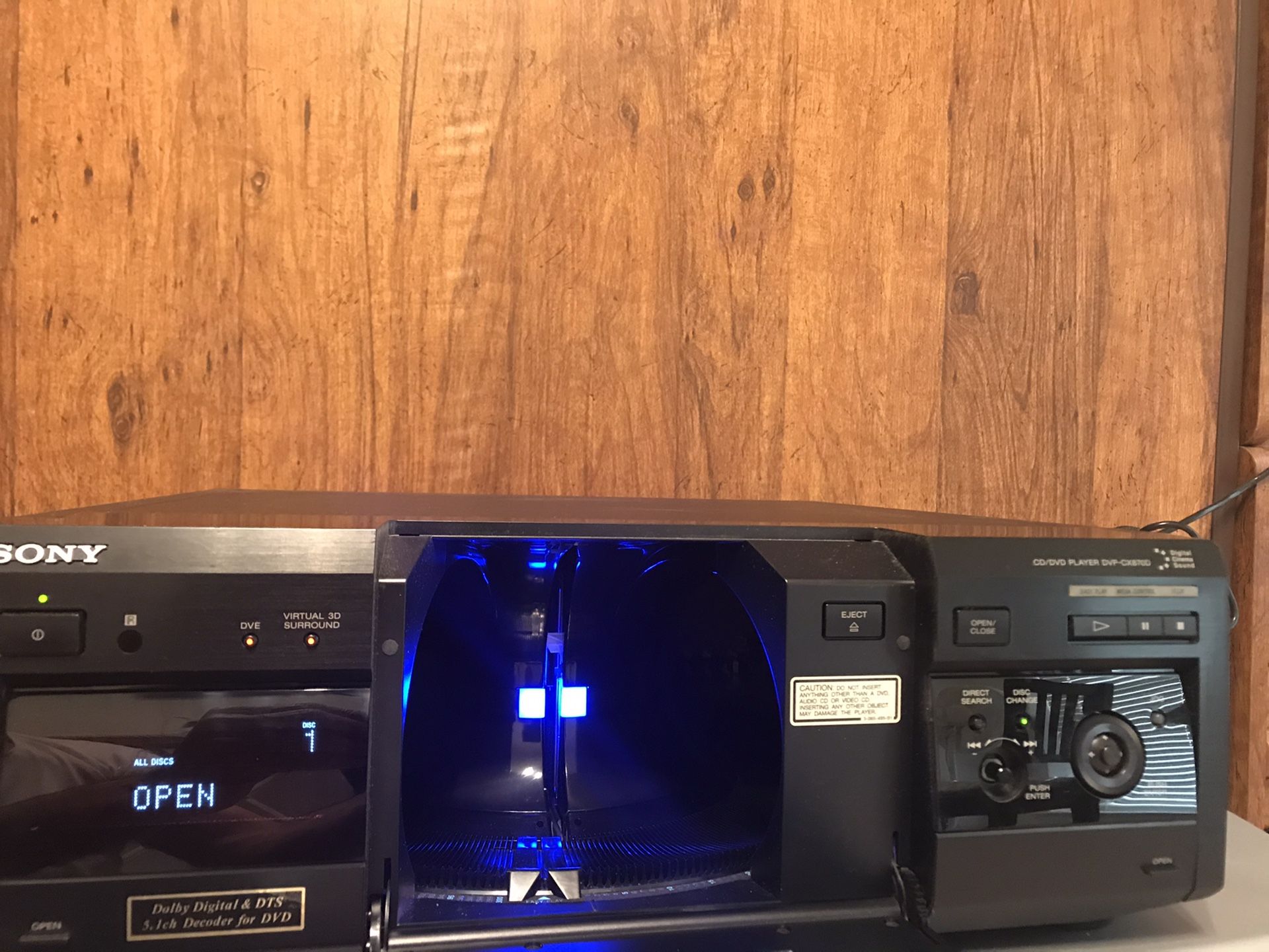 Sony 300 DVD and CD player working fine