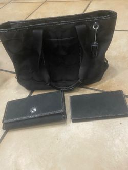 Coach 3piece set purse wallet and check book