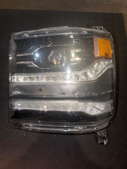 2018 Silverado z71. HID projector headlights.