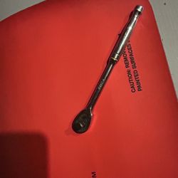 3/8" Drive 90-Tooth Compact Head Teardrop Ratchet 8"