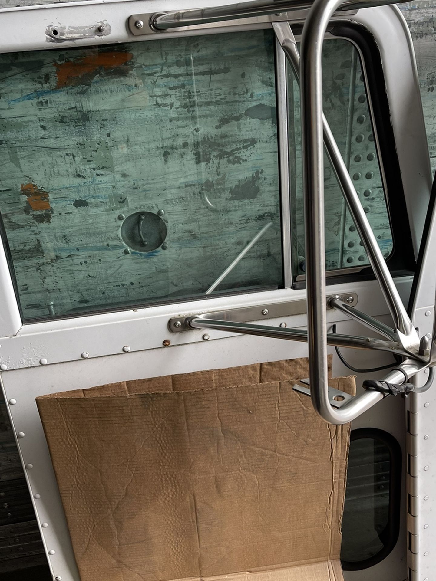 1998 Peterbilt 377 Driver/Passanger Door