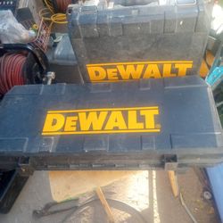 DeWalt Box