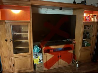 Free living room furniture