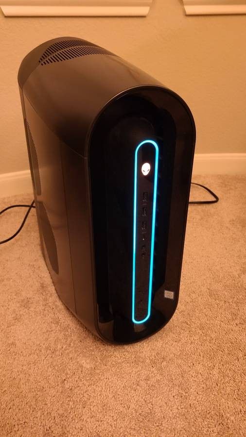 Alienware Aurora R9 barebone