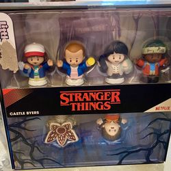 Stranger Things  “LITTLE PEOPLE “ Castle Byers Collection 