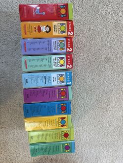 Bob Books Beginning Readers (Set 1 + Set 2) – Like New, Bundle of 10