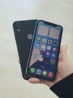 iPhone XR 6.1" (Unlocked) 64GB Good Black