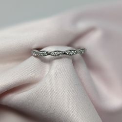 Elegant Eternity Wedding Band 💍