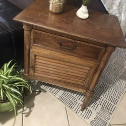 Antique Drexel Side Table. Fully Functioning Great Quality Rare Find! 