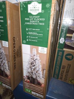 Brand New 3.5 ft Led Pre-Lit Dakota Flocked Christmas Tree. "CHECK OUT MY PAGE FOR MORE DEALS "