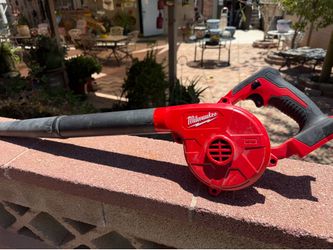 M18 Milwaukee compact blower
