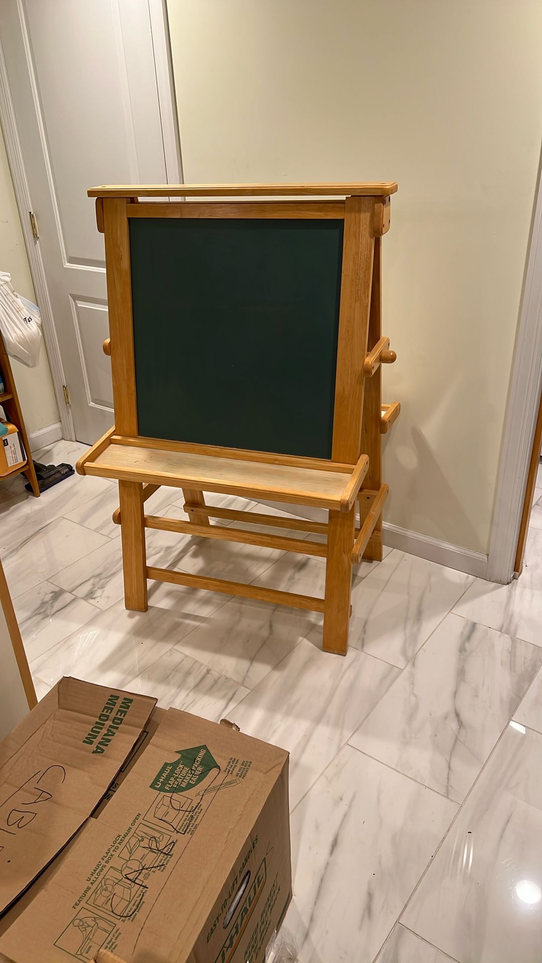Kids Solid Wood Arts And Crafts Easel