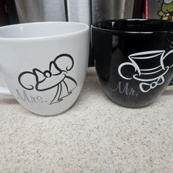 Mickey And Minnie Cups