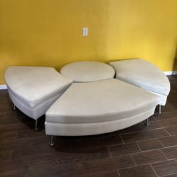 Stylish Sectional Seating.