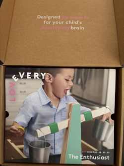 Lovevery The Enthusiast Play Kit 28, 29, 30 Months