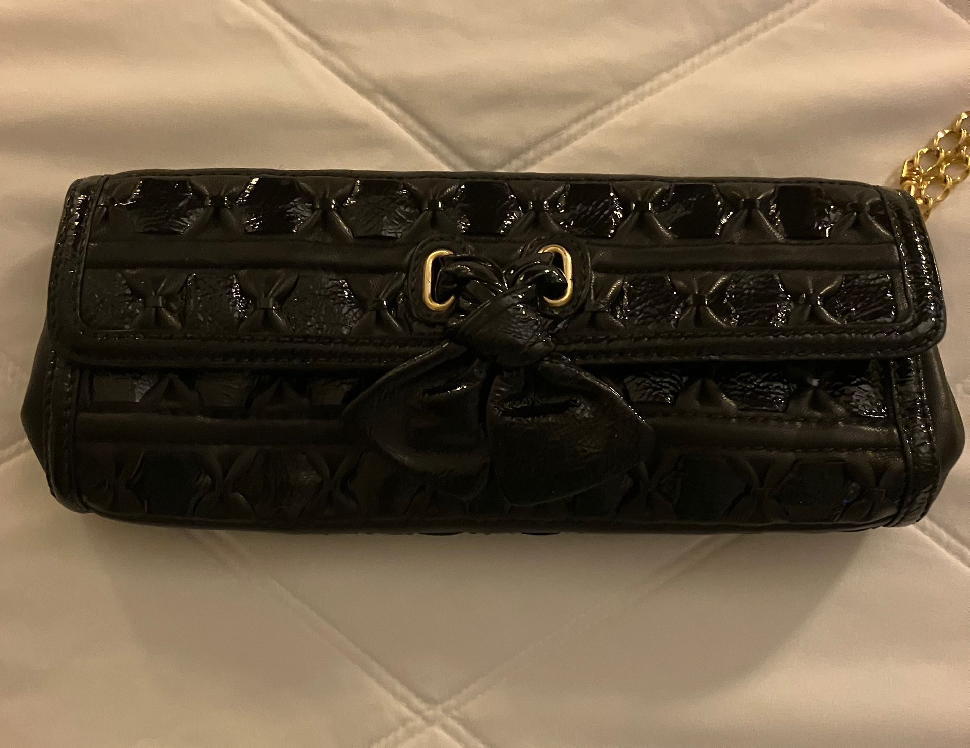 NWT! Isabella Fiore Black Leather Clutch (vintage!)