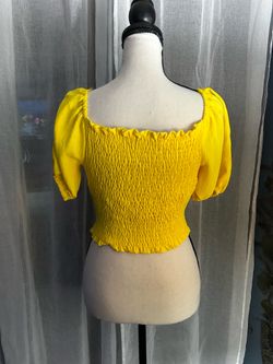 Blusa elegante color amarilla tela fresca