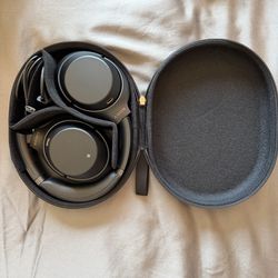 Sony WH-1000XM3 Noise Cancelling Headphones