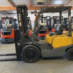 2010 TCM Solid Pneumatic Tire Forklift 